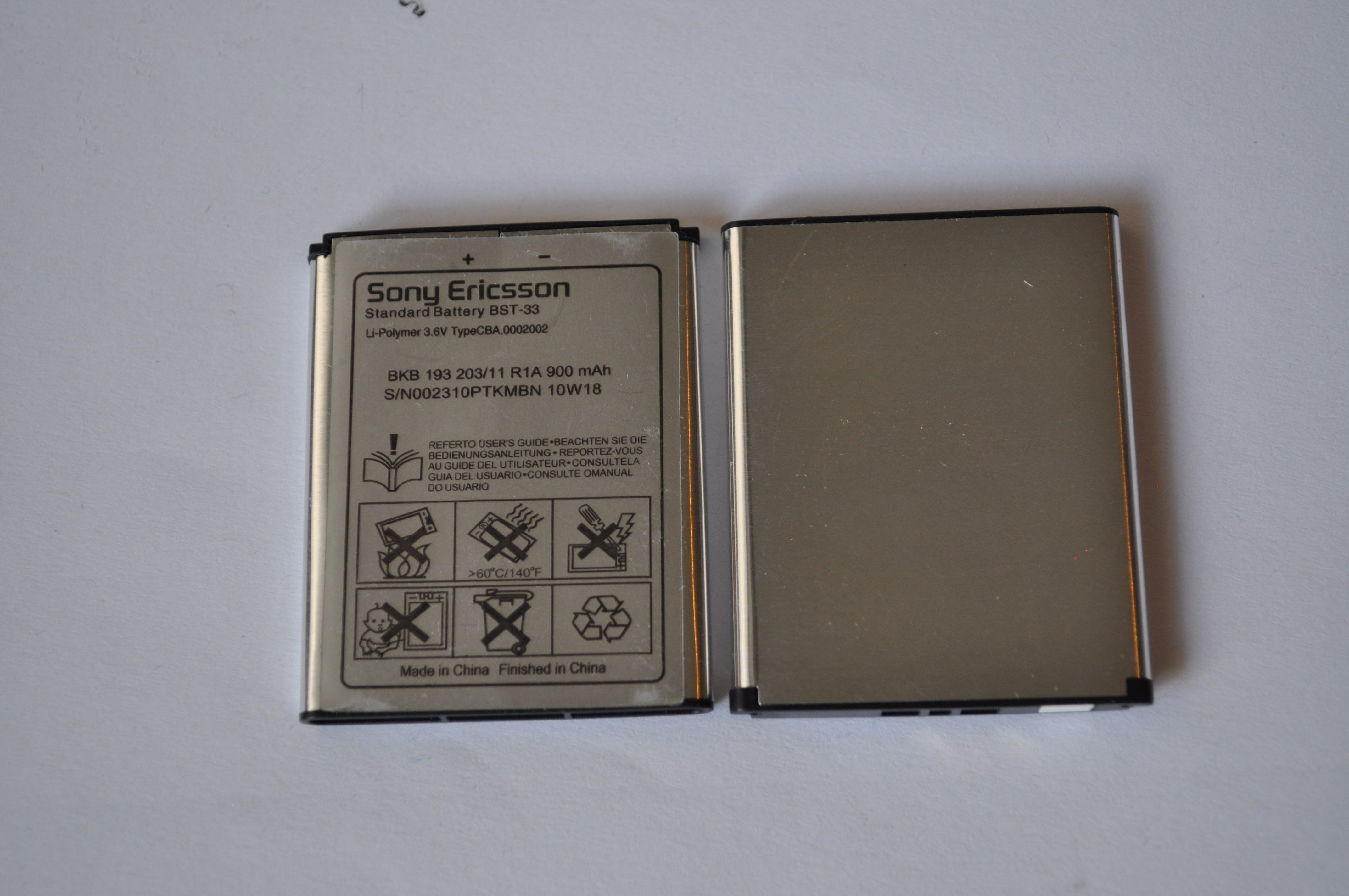 Original Sony Ericsson BST- 33 Akku