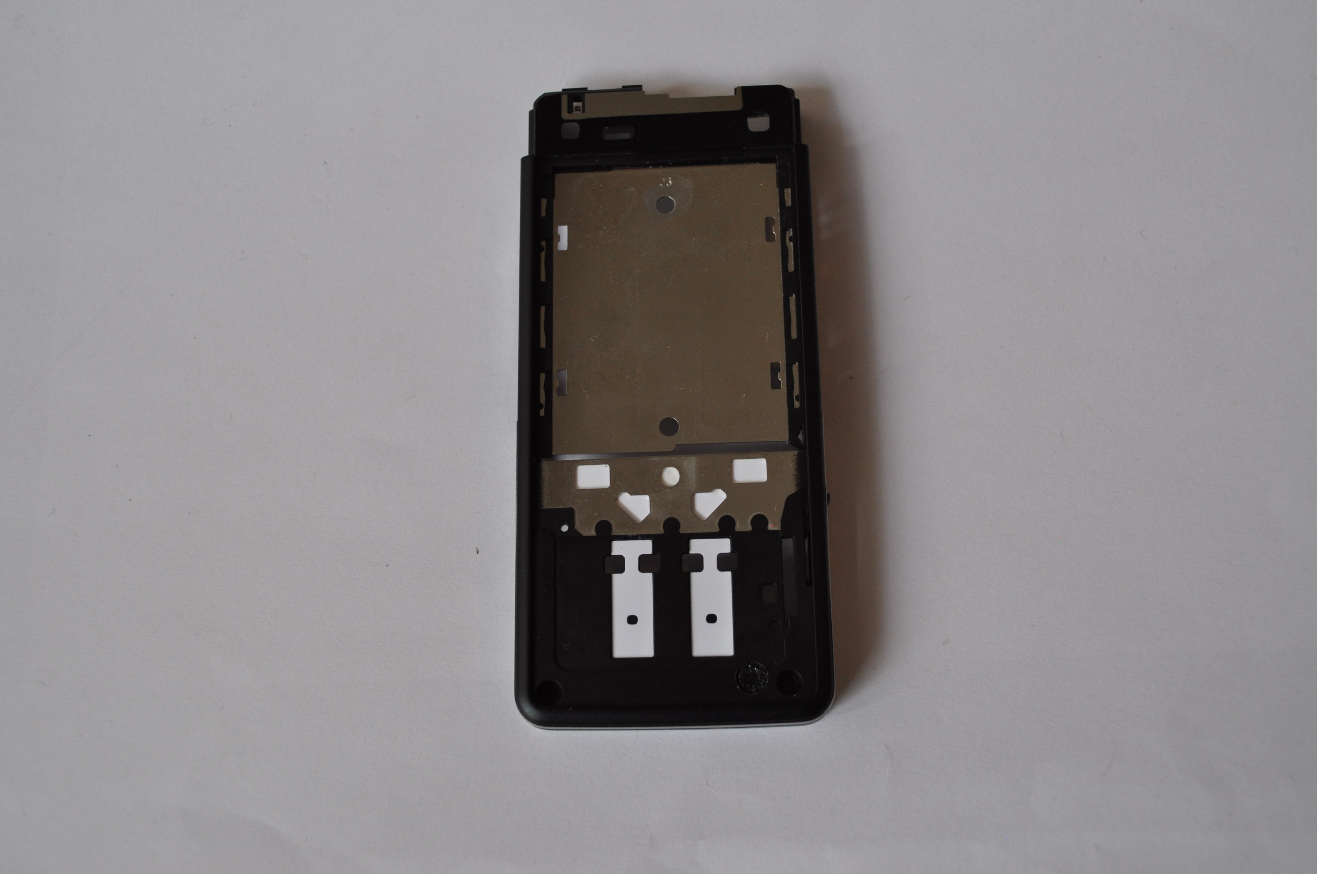 Original Sony Ericsson C902 Mittelrahmen