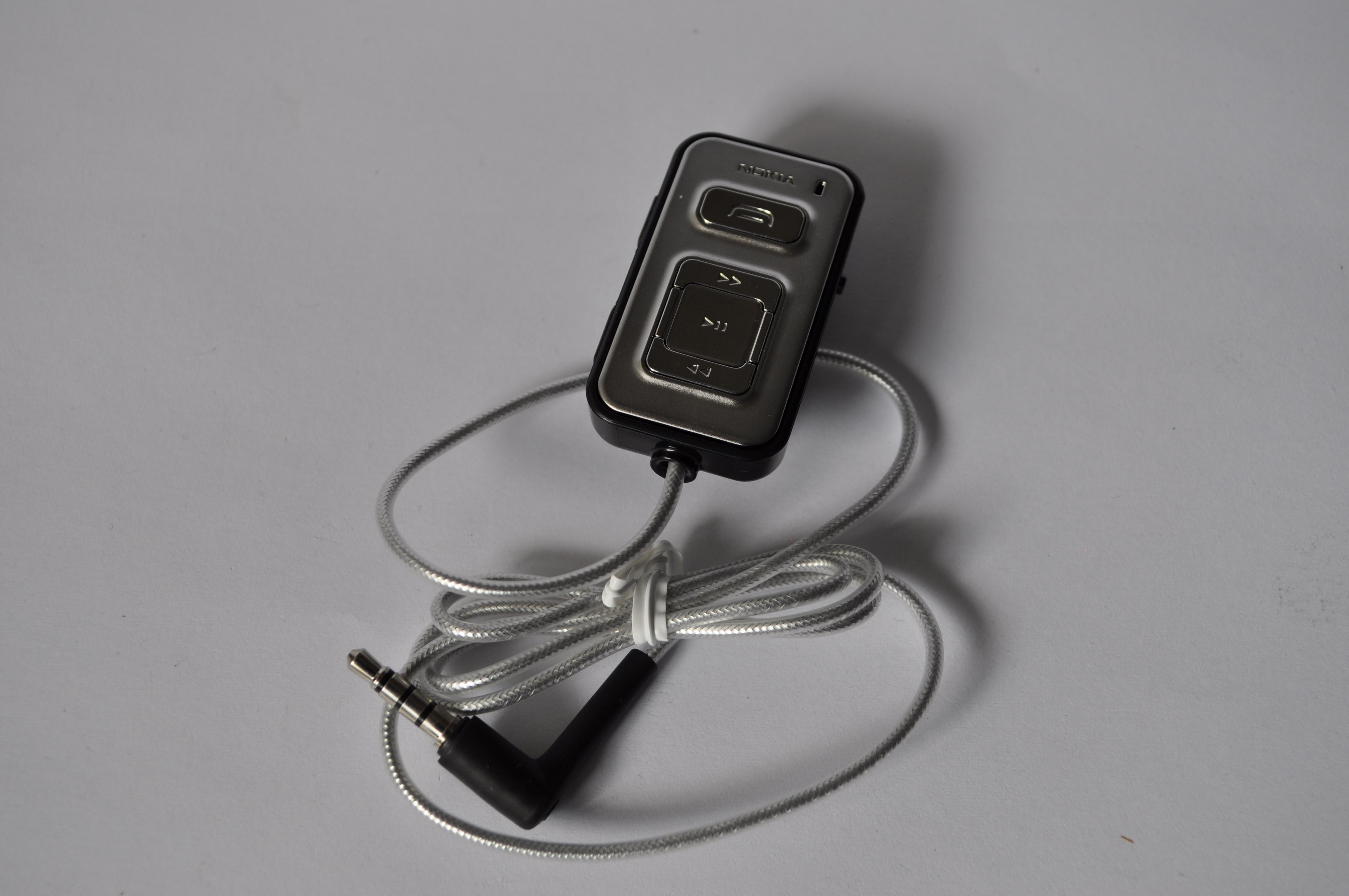 Original Nokia Audio Adapter N95/ 5320, 5700, 6110, 6290, E90
