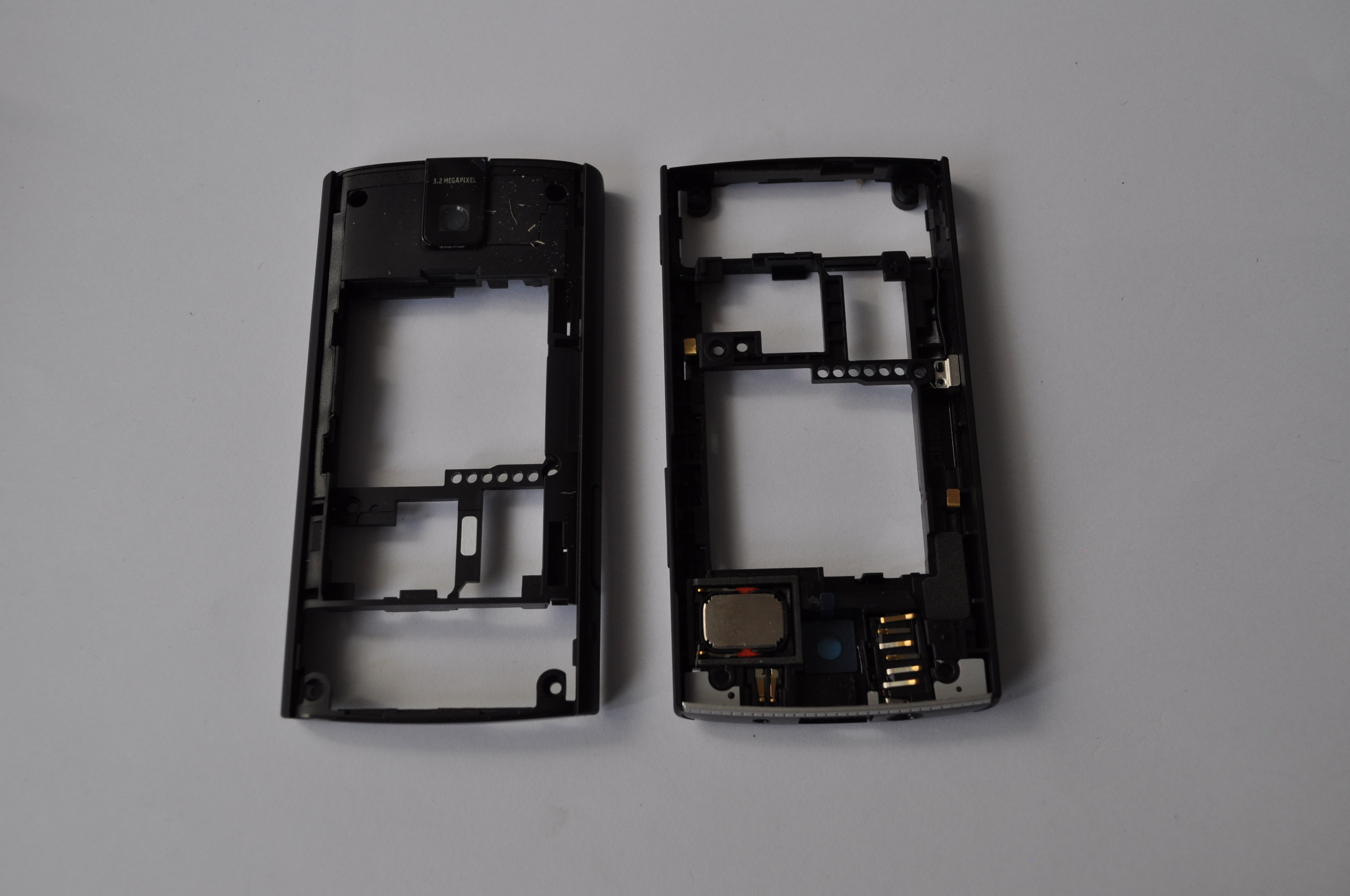 Original Nokia X3 Mittelrahmen & Headset