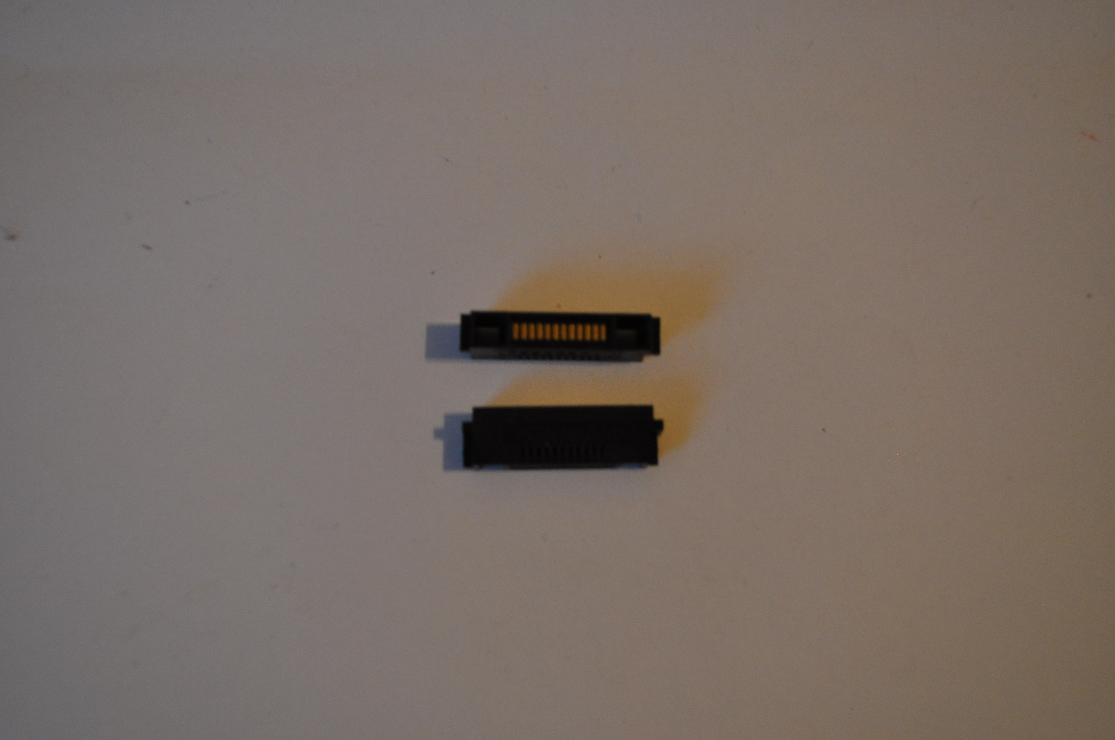 Original Sony W800, K800 System-Connector 